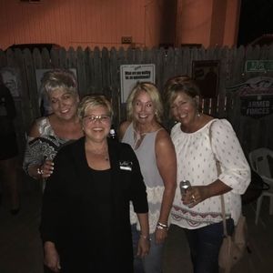 Meet your Posher, Connie